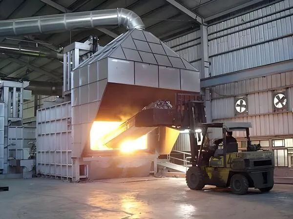 Silicon carbide crucible for metal recycling industry